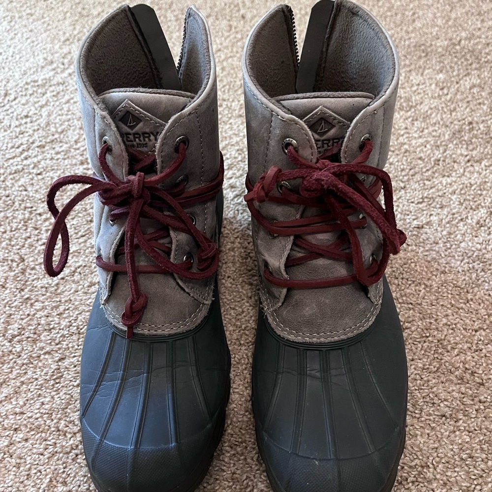 Women’s Sperry Topsider boot